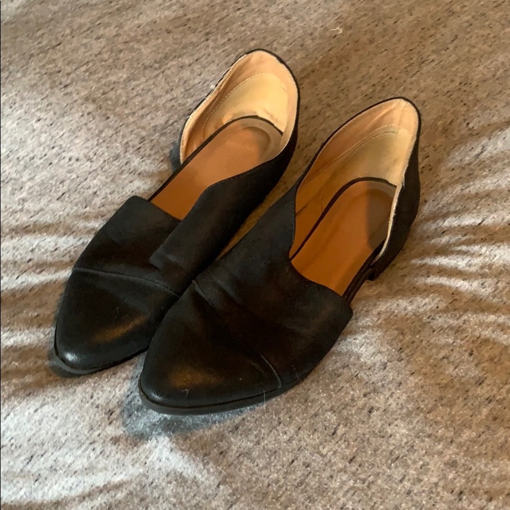 Qpid open flat booties